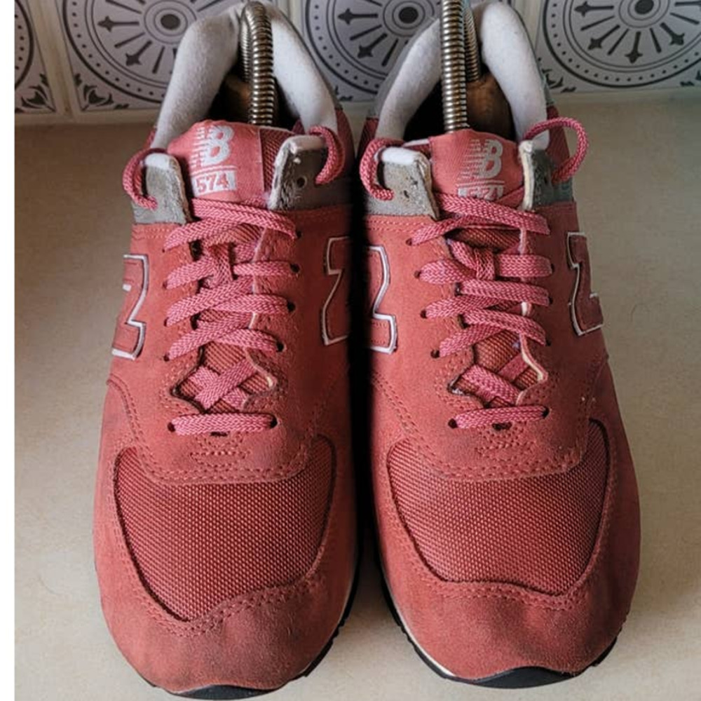 New Balance x Concepts 574 Rose Sneakers Size 9.5 - Picture 4 of 6